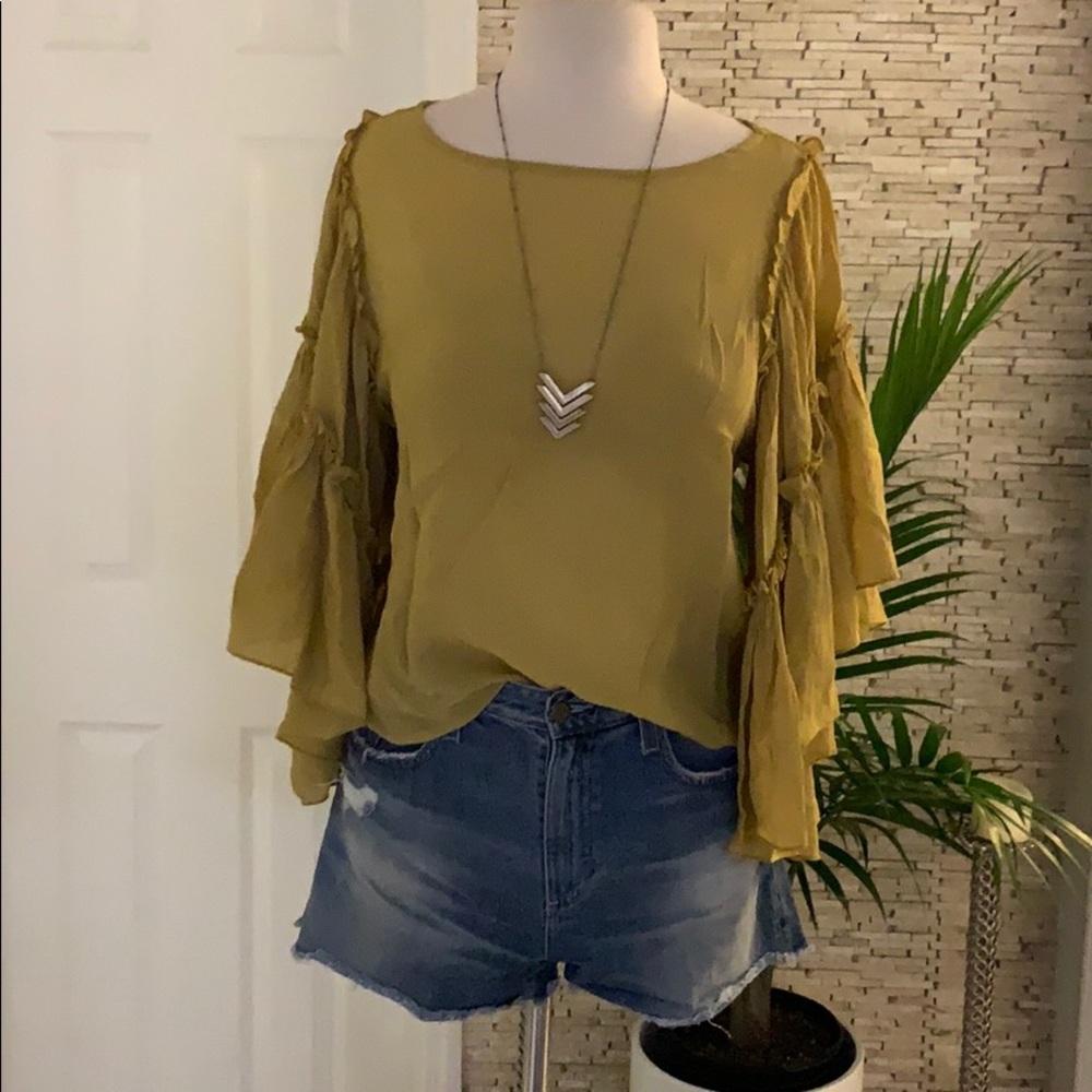 Blouse by Petal Roz